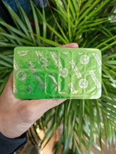 Load image into Gallery viewer, bubbly billy buds cbd bubblegum chewing gum cbd sweets edibles natural anxiety stress  pain relief