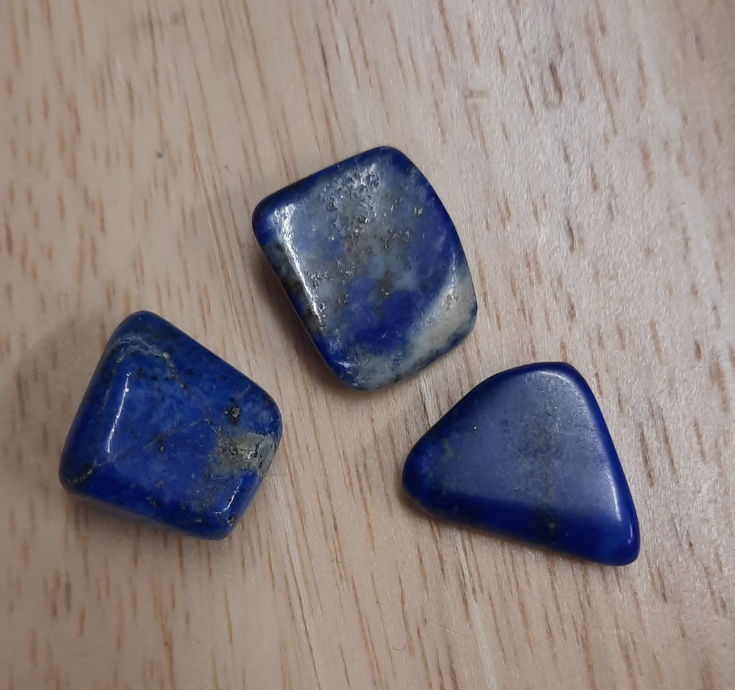 Lapis polished tumblestones crystals