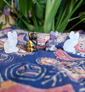 Crystal cat carving amethyst Rose quartz clear quartz tigers eye crystals