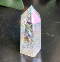 Load image into Gallery viewer, Aura fire ice quartz tower