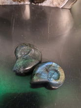 Load image into Gallery viewer, Labradorite Ammonite carving