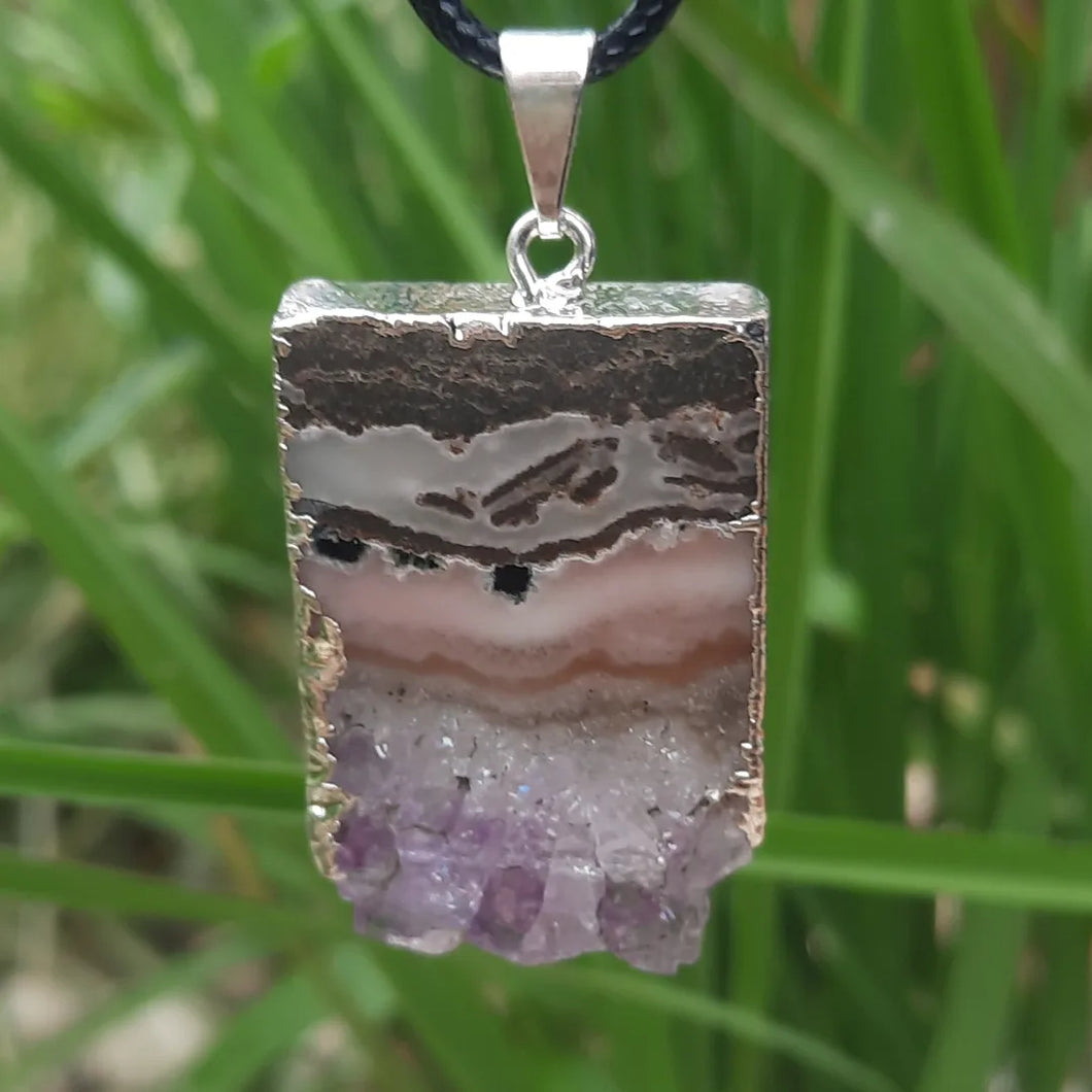 Amethyst slice necklace