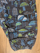Load image into Gallery viewer, Mushroom print trousers