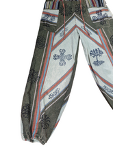 Load image into Gallery viewer, Gringo green hippy print trouser