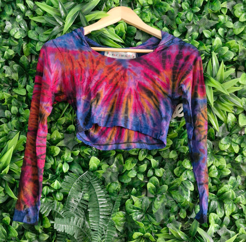 Tie dye long sleeve hooded crop top festival wear hippy alternative clothing