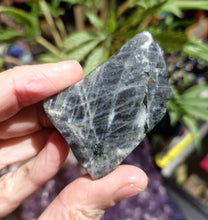 Load image into Gallery viewer, Labradorite polished slice from labrador Canada