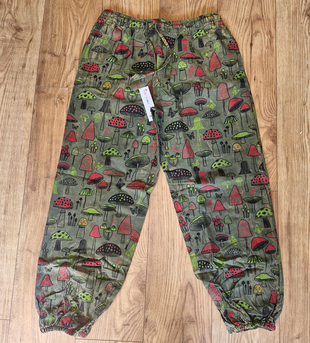 Green Mushroom print trousers