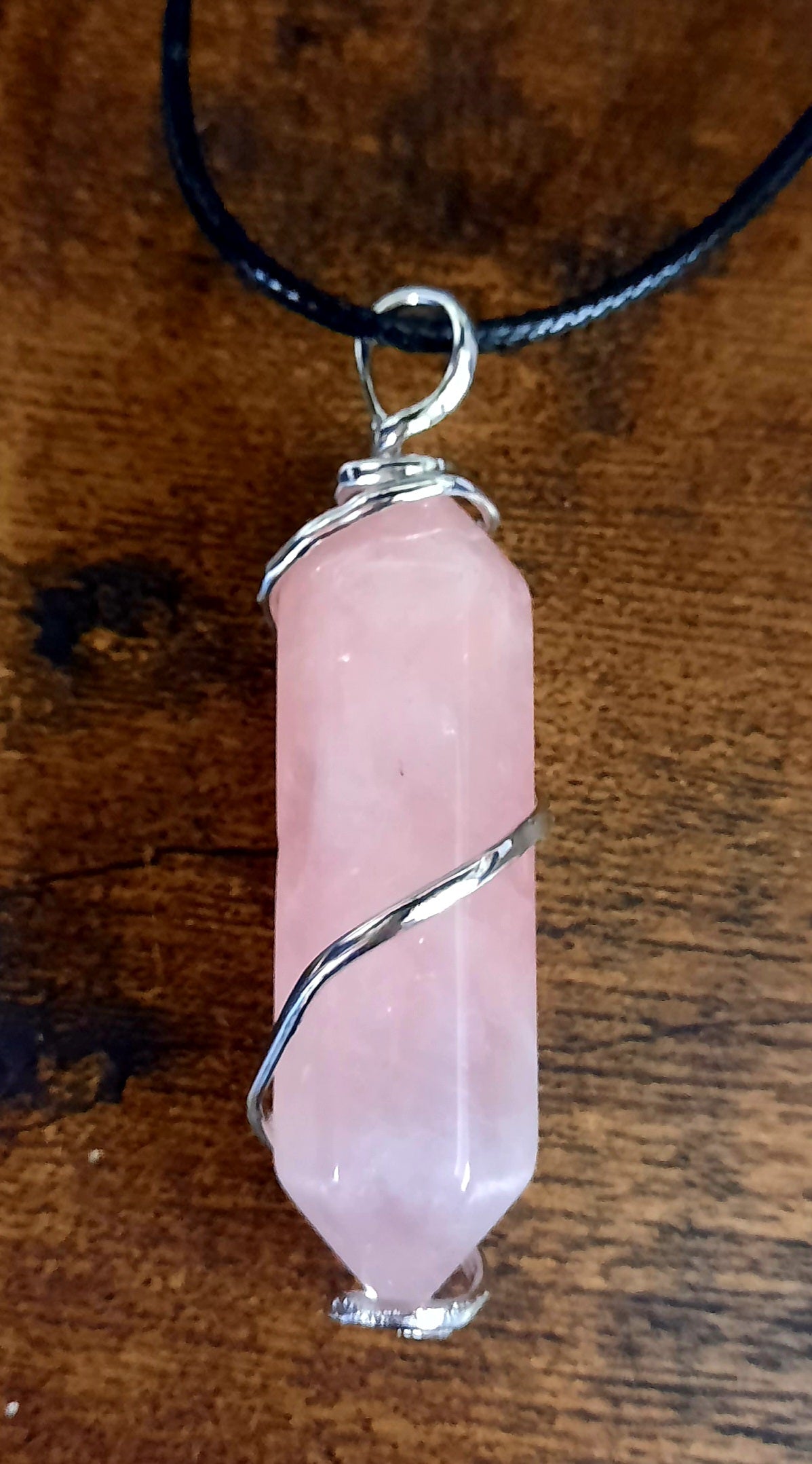 Rose quartz wand neclace