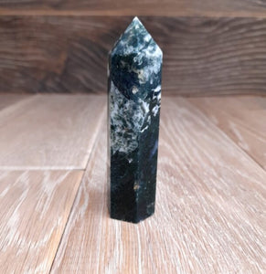 Moss agate crystal tower generator point