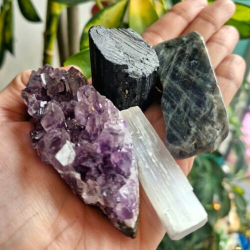 crystal healing protection pack. black tourmaline selenite amethyst cluster labradorite Crystal Healing Protection Pk